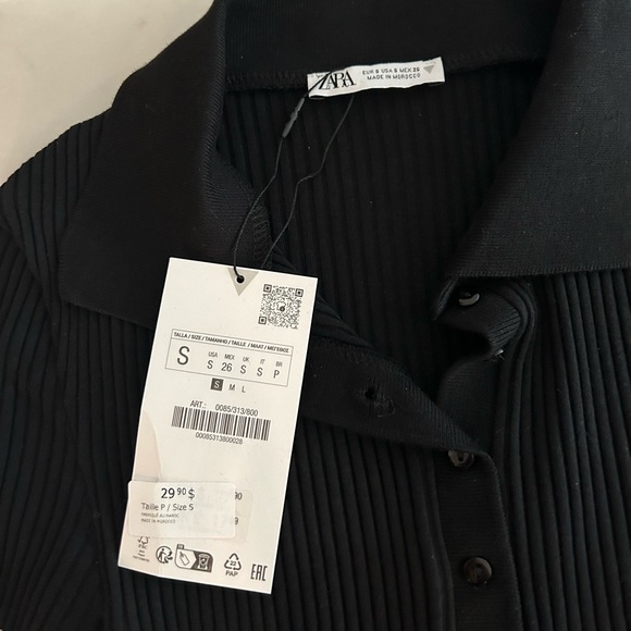 Never worn Zara T-shirt - Picture 3 of 3